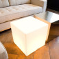 Cube LED Mr.Go: Ambiance Lumineuse Rechargeable & Étanche - Illuminez Votre Espace avec Style! Cube LED Mr.Go: Ambiance Lumineuse Rechargeable & Étanche - Illuminez Votre Espace avec Style!