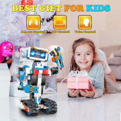 OKK, the interactive block robot