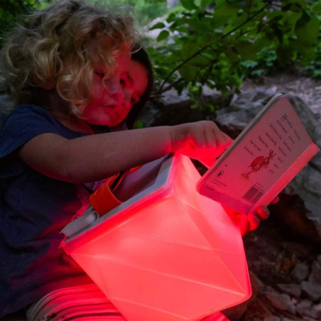 Lanterne Solaire de Camping LuminAID: Éclairage Puissant & Chargeur Téléphone, Idéal Aventure!