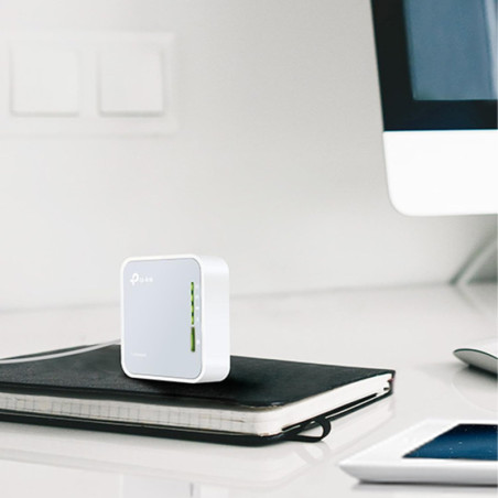 TP-Link AC750 Portable Nano Travel Router TL-WR902AC - Dual Band, Multiple Modes, USB 2.0 Port