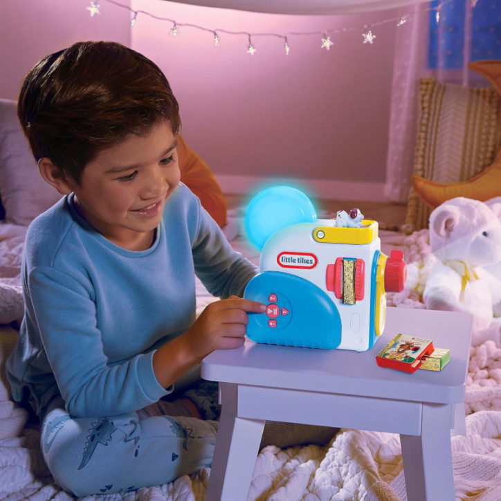 Little Tikes Story Dream Machine Starter Set avec livres, audio, veilleuse et jouet pour enfants 3+ ans Little Tikes Story Dream Machine Starter Set avec livres, audio, veilleuse et jouet pour enfants 3+ ans