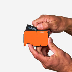 Ridge Wallet Tracker Card – Tile Slim Compatible with Apple Find My, IP68 Waterproof